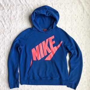 NIKE Women’s Pullover Hoodie